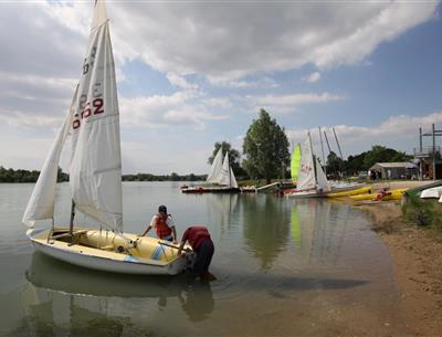 Base de loisirs de Villiers-sur-Loir à proximité du camping au coeur de Vendôme