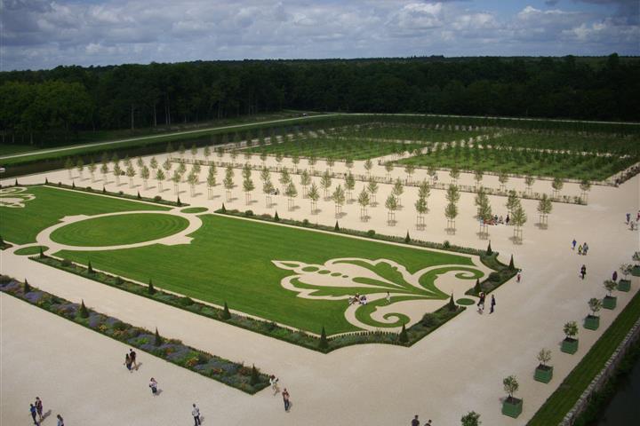 Les jardins du château de CHAMBORD - Camping Au Cœur de Vendôme